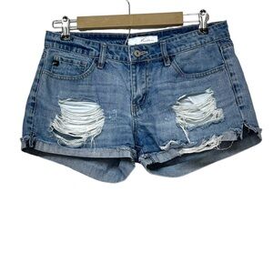 KanCan Distressed Cuffed Hem Denim Shorts Size Medium